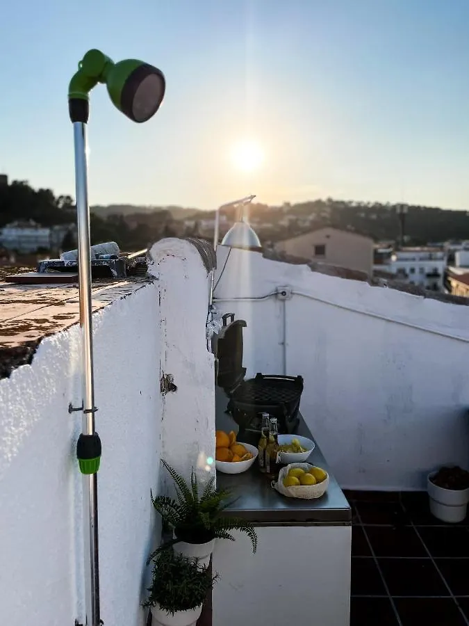 Tossa Center Attic & Terrace Apartment Tossa de Mar